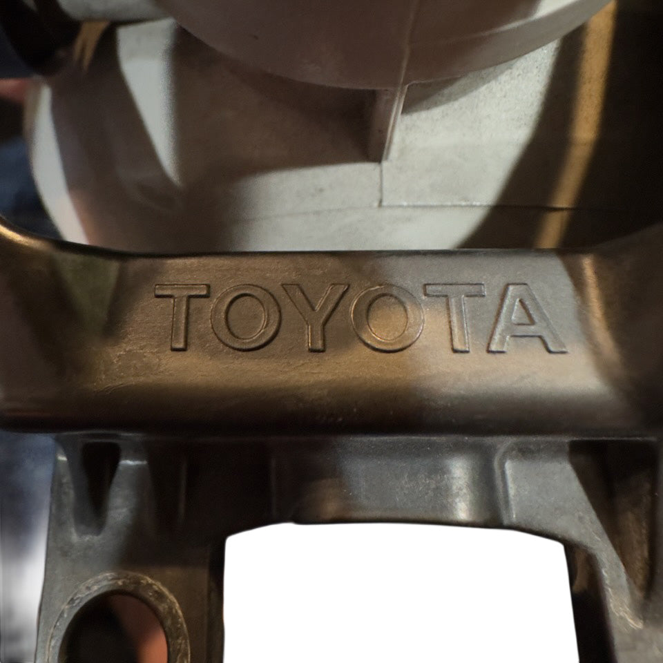Toyota 4Runner OEM Factory Fog Lights Used Front Fog Lamp Assemblies 2014-2020